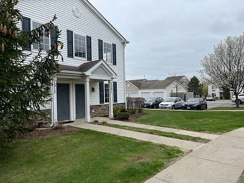 1517 Silverstone Dr #1517 Photo 1