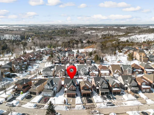 49 Cross Country Blvd, Caledon, ON L7E 2N6