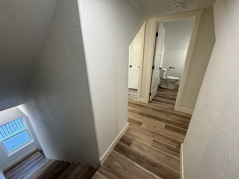803 Pine St #A — Photo 13