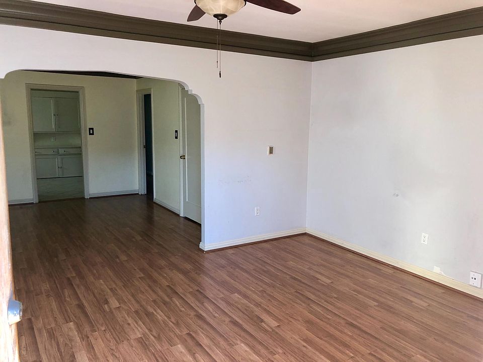 1st image of 830 N Sierra Bonita Ave