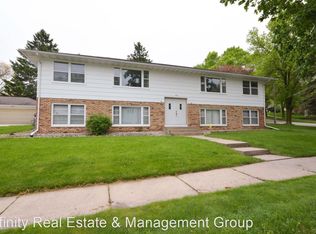 416 Zumbro Dr NW APT 4, Rochester, MN 55901