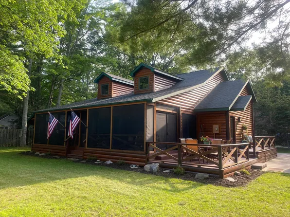 8617 N Townline Rd, Roscommon, MI 48653