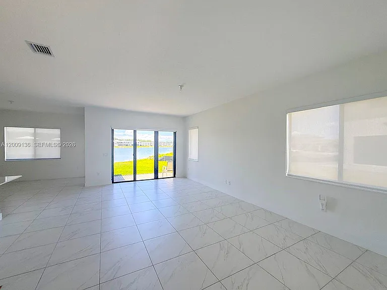 5639 Argento Dr — Photo 5