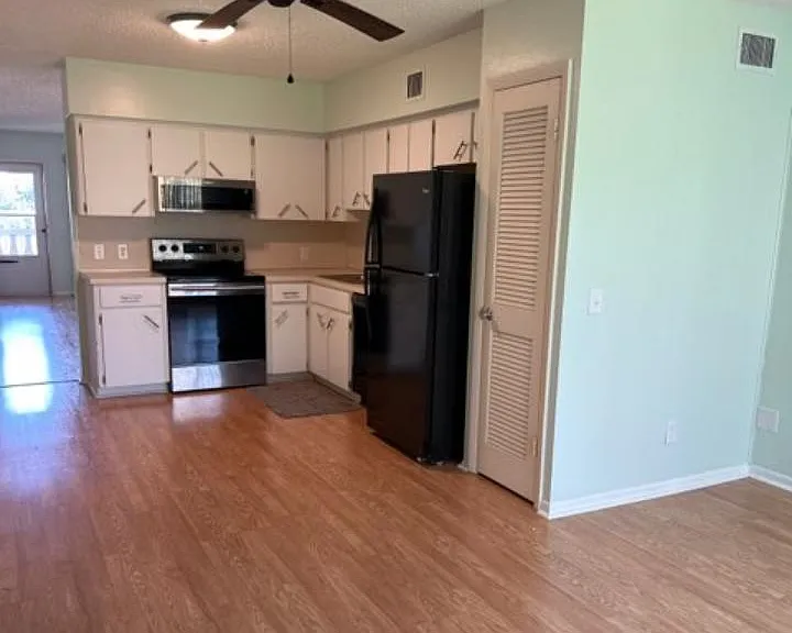 2284 Philippine Dr #57 — Photo 3