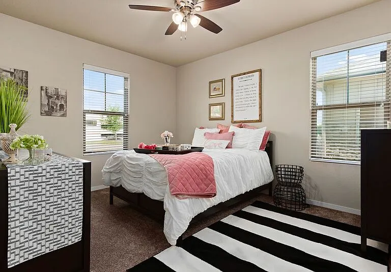 K-Ten Place Apartments — Photo 38