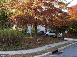 15 Autumn Ln, Burlington, NJ 08016