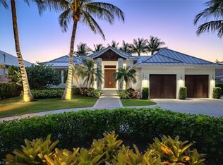 1880 Sandpiper St, Naples, FL 34102