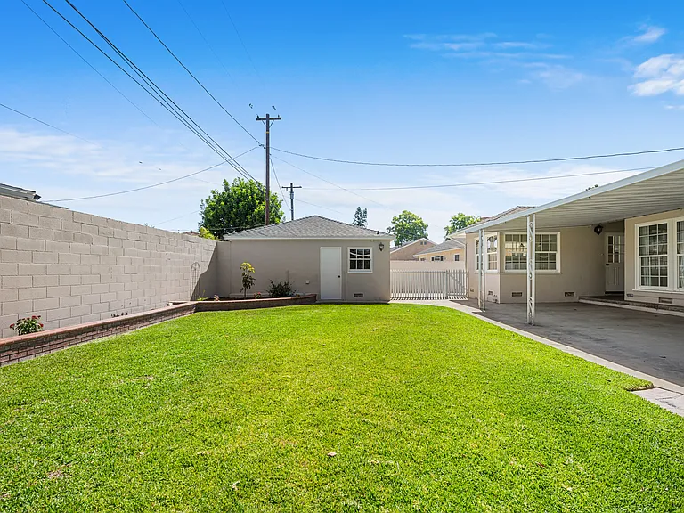 5915 E Rosebay St — Photo 39