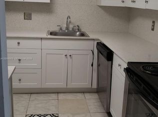 Breakwaters, West Palm Beach, FL 33401