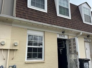 1931 Dutch Village Dr Unit I-245, Landover, MD 20785