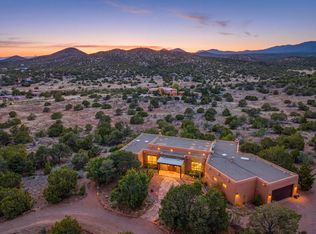 25 Buen Pastor, Santa Fe, NM 87508