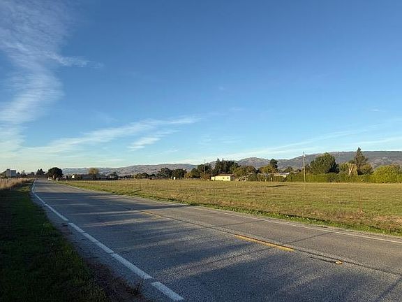 4th image of 615 Rucker Ave