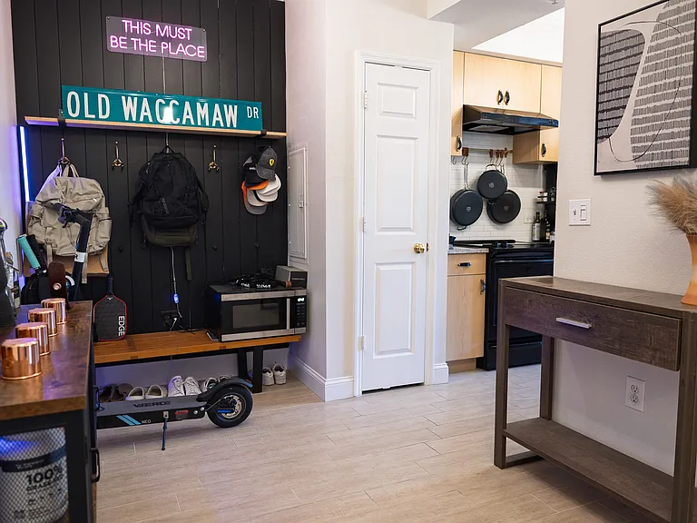 533 NE 3rd Ave #206 — Photo 7