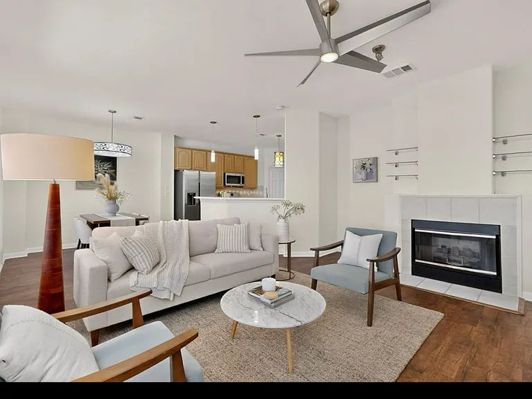 Living Room 4
