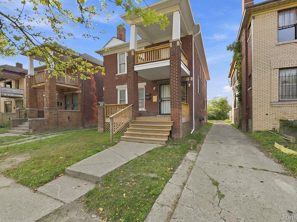 3304 Clairmount St, photo 2
