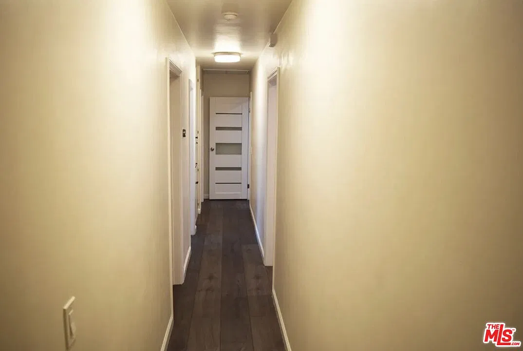 4 bed, 3.0 bath, 2149 sqft, $5,500 — Photo 4