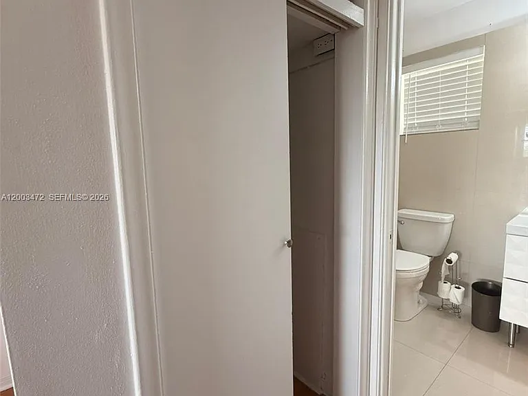 20200 NE 27th Ct #35 — Photo 11