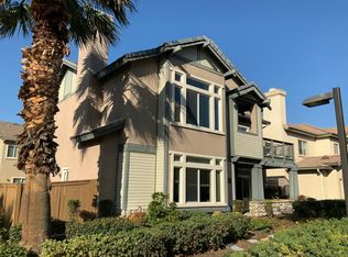 6286 Oakfield Ct, Riverside, CA 92504