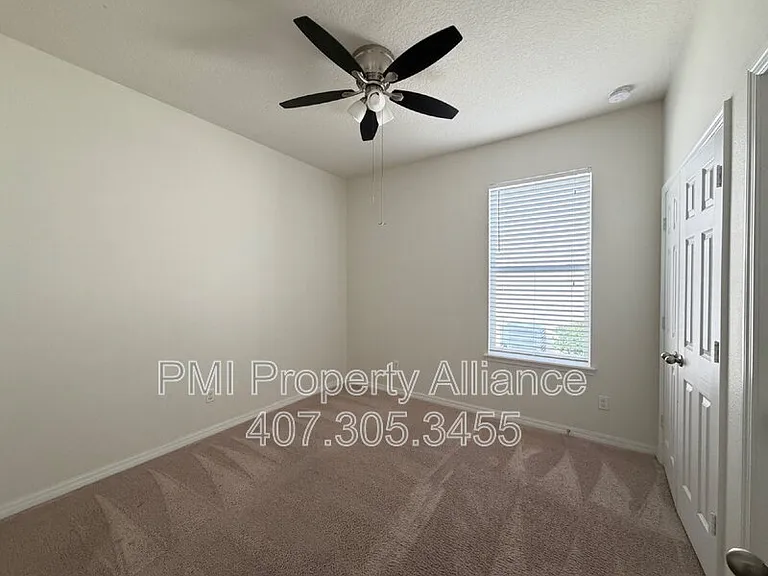 1427 Cabot Dr — Photo 17