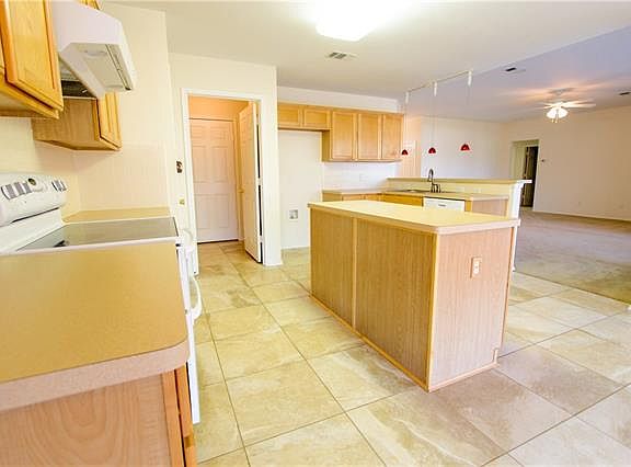 4th image of 2729 Weslayan Dr