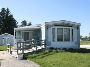 132 Redstem Ct, Flint, MI 48506