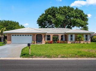 107 Corot Dr, Nokomis, FL 34275
