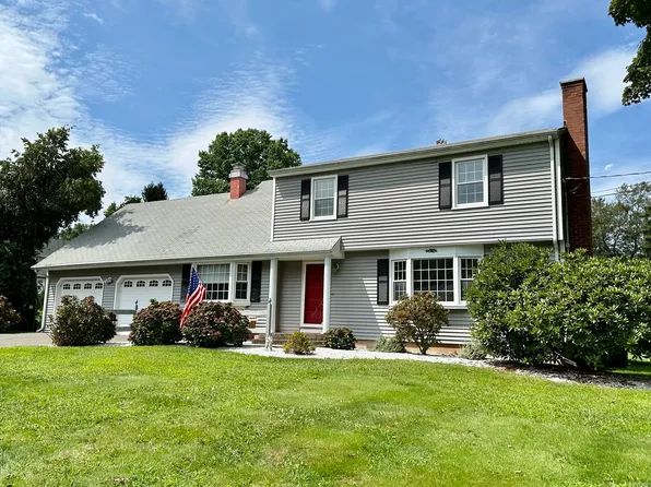 34 Deerfield Drive, Hamden, CT 06518