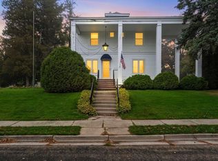 417 Dorelle St, Kewaunee, WI 54216