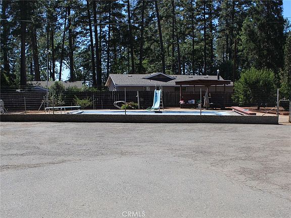 3rd image of 530 Bille Rd