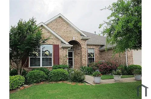 236 Birdbrook Dr Photo 1