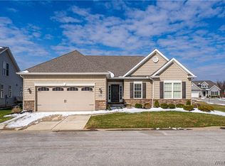 5690 Waterford Ln, Clarence Center, NY 14032