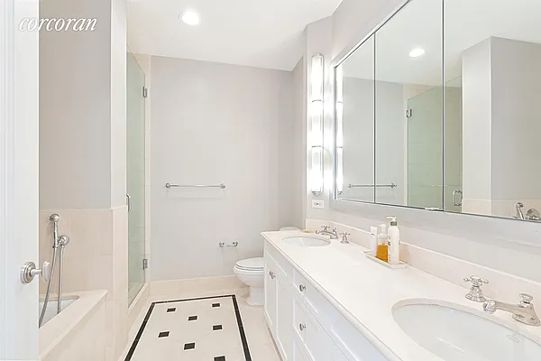 Sold by Corcoran | media 23