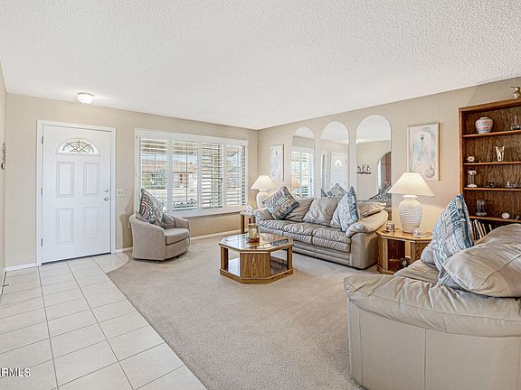 2nd image of 10621 W WILLOW CREEK Circle