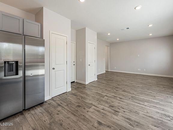 4th image of 8864 Trifid St