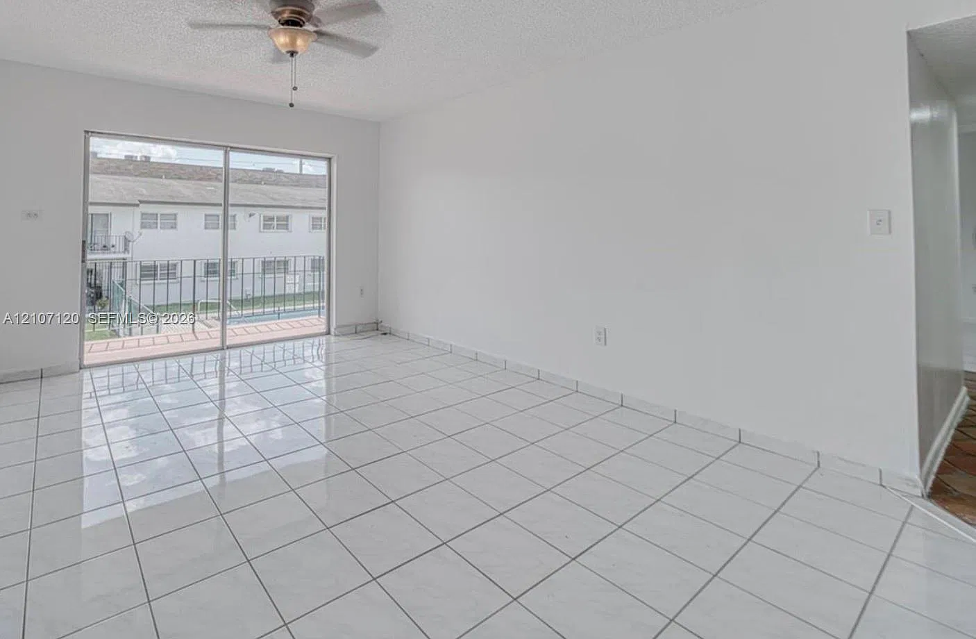 La Fuente Condo — Photo 1