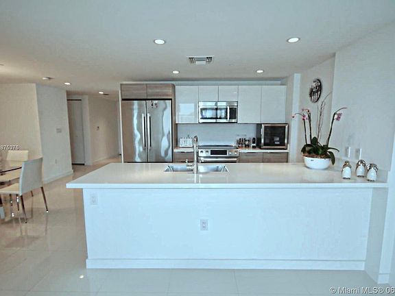 4th image of 9940 W Bay Harbor Dr #7A