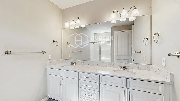 1527 Lyonsdale Ln — Photo 15
