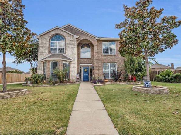1114 Alexander Ct, Midlothian, TX 76065