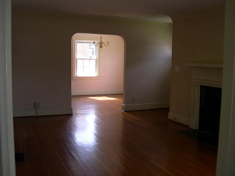 1826 Central Ave — Photo 5