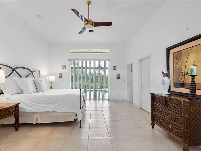 657 Soliel Dr — Photo 8