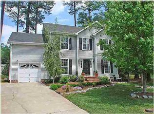 12 Donegal Ct, Simpsonville, SC 29681