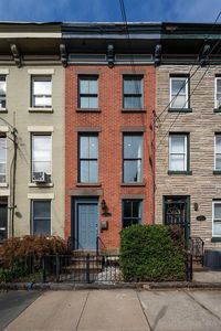 318 1/2 Pavonia Ave, Jersey City, NJ, 07302