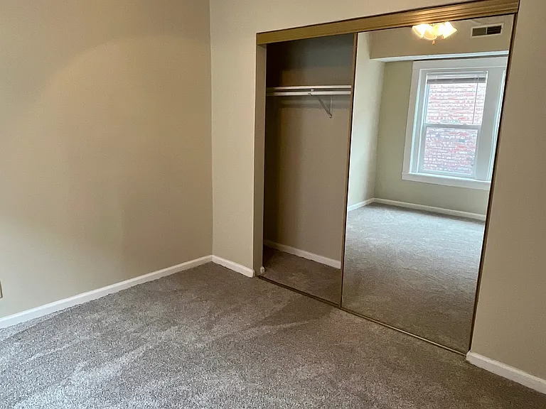 1008 S 2nd St #10 — Photo 9