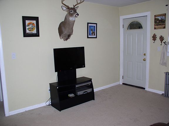 New Carpet in Living Room!