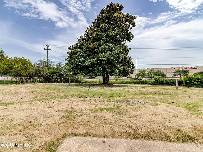 150 Gary St — Photo 31
