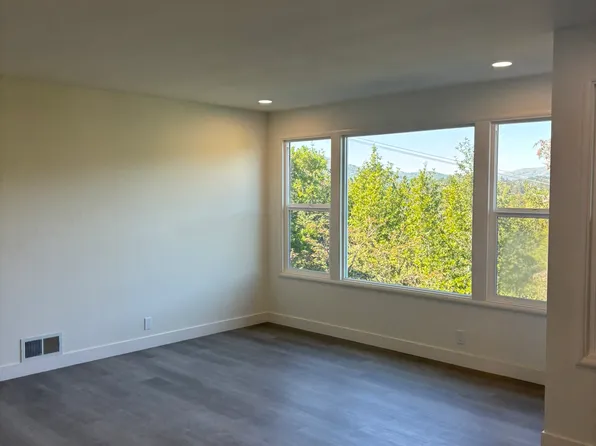 5 Corte Del Norte, Greenbrae, CA 94904