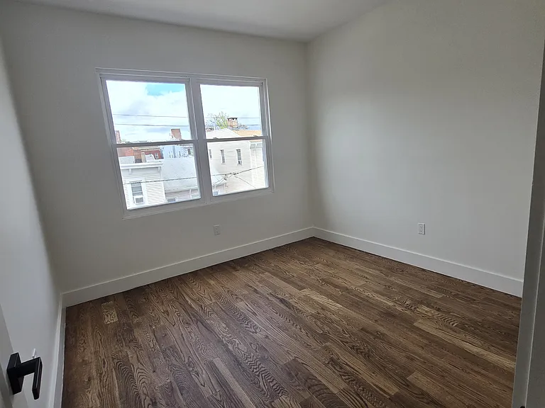 12 Elm St #G3 — Photo 15
