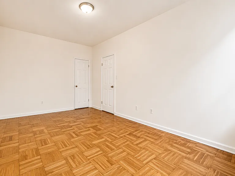 1803 Riverside Dr #1G — Photo 8