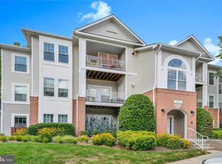 1505 N Point Dr APT 203, Reston, VA 20194