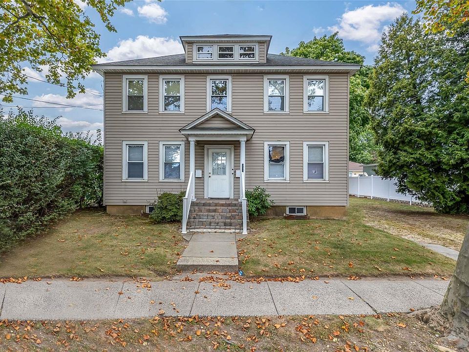 1st image of 339 Jerusalem Avenue